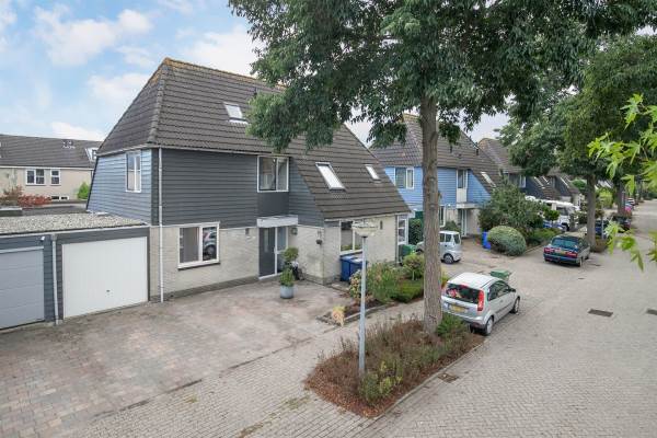 Woning J. Duikerstraat 9 Almere