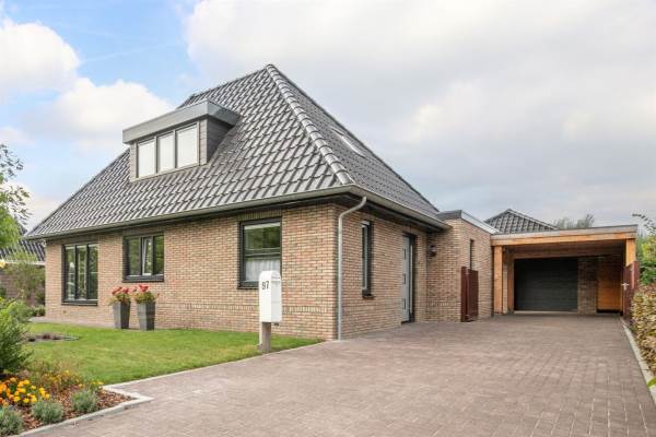 Woning Schoolkade 97 Musselkanaal