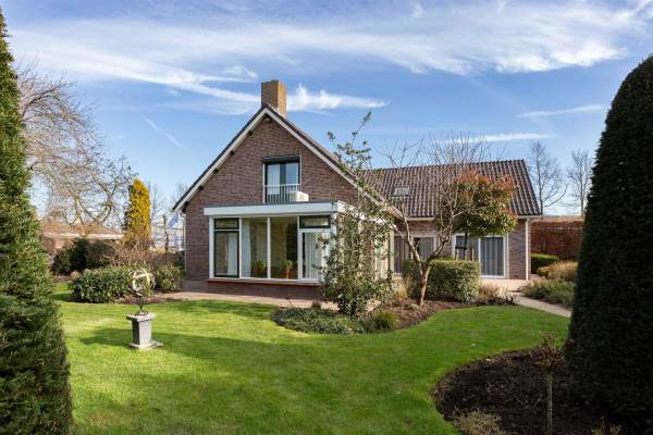 Woning Industrieweg 38 Waardenburg