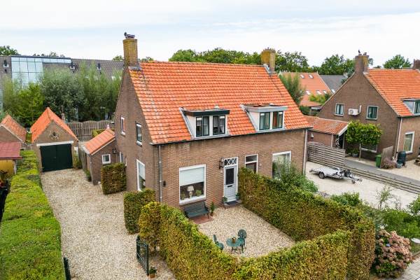 Woning Dr. J.J.F. Steijlingweg 12 Maartensdijk