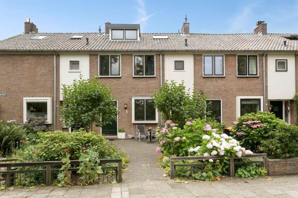 Woning Herman van Woerdenstraat 10 Vreeland