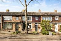 Woning Burgemeester Elkhuizenlaan 15 Halsteren