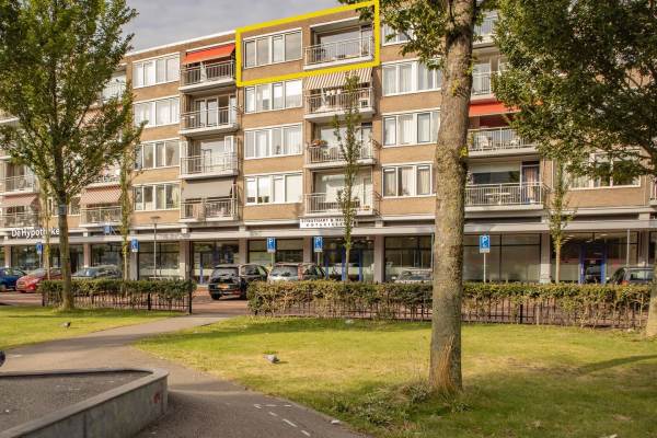 Woning Julianaplein 104 Den Helder