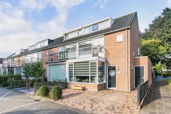 Woning Landmanshof 55 Hendrik-Ido-Ambacht