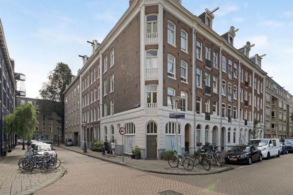 Woning Sint Willibrordusdwarsstraat 42 Amsterdam