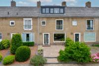 Woning Prinses Christinalaan 97 Uithoorn