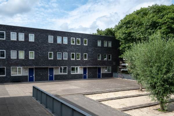 Woning Van Iddekingeweg 13863 Groningen