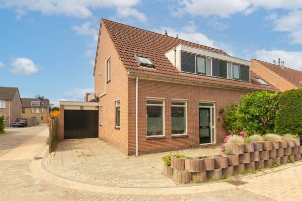 Woning Horst 3624 Lelystad