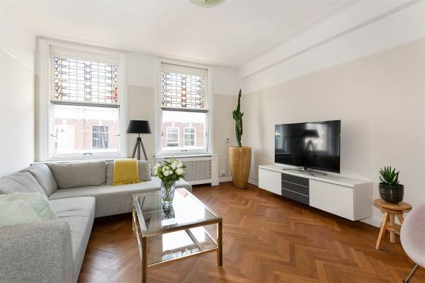 Woning Laan van Meerdervoort 9410 Den Haag