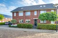Woning Haya van Somerenstraat 4 Rijen