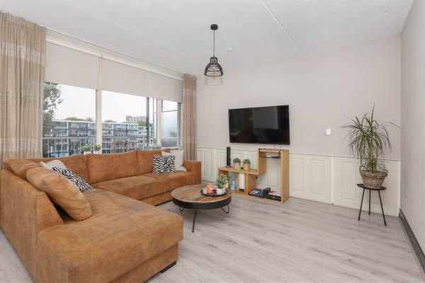 Woning Bachplein 31 Schiedam