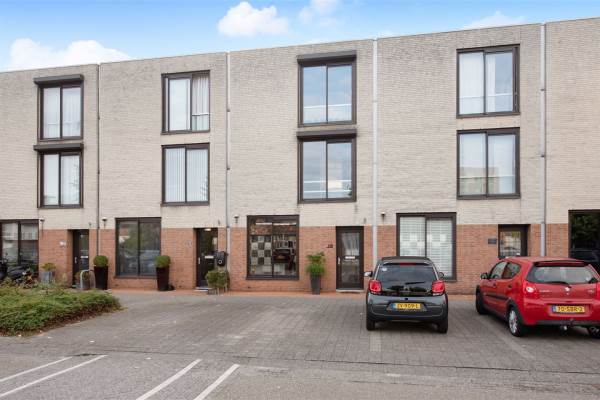 Woning Nieuwlandstraat 120 Zoetermeer