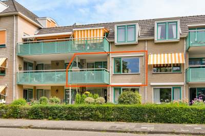 Woning Dokter Van Haeringenplantsoen 61 Nieuw-Vennep