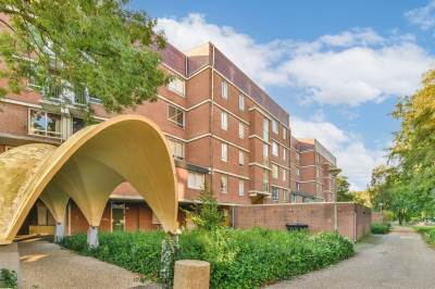 Woning Leusdenhof 325 Amsterdam