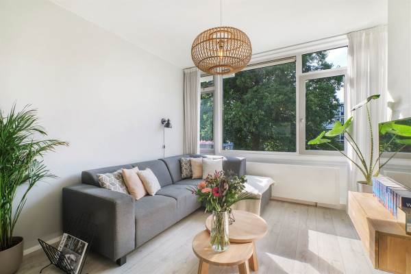 Woning Loevestein 46 Amsterdam