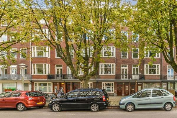 Woning Uiterwaardenstraat 157Hs Amsterdam