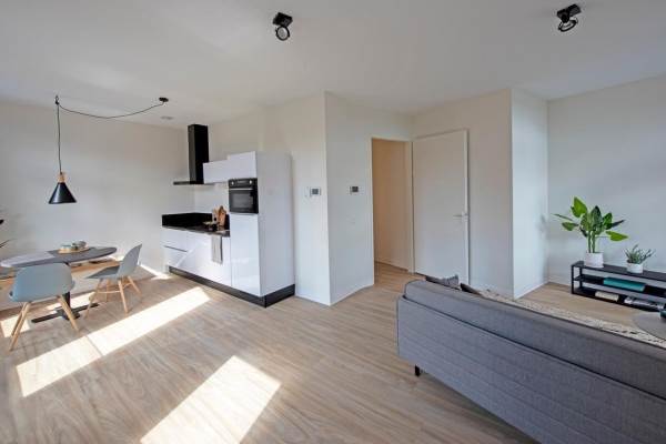 Woning Bijlmerplein 884-c 1 AMSTERDAM