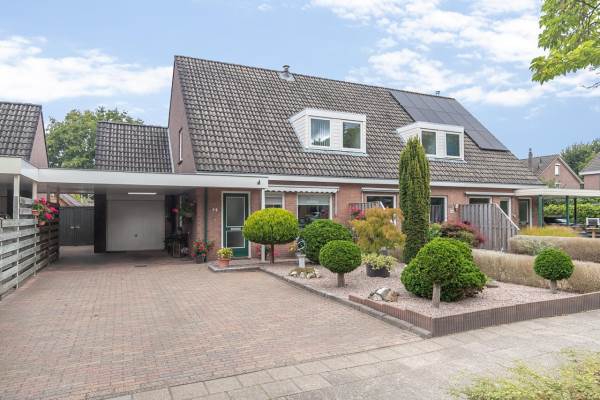 Woning Magnolialaan 24 Nieuwleusen