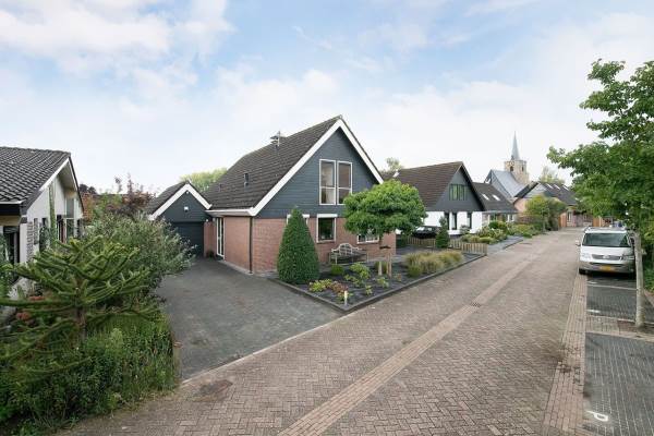 Woning Merelerf 13 Numansdorp