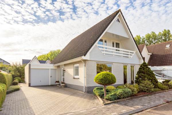 Woning De Bazelstraat 44 GRONINGEN