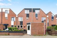 Woning Klagerstuin 73 Zwaag