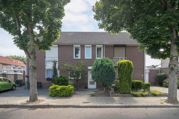 Woning De Ruyterweg 10B Geleen