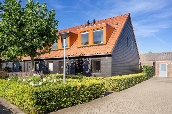 Woning Frisohof 11 ELST UT