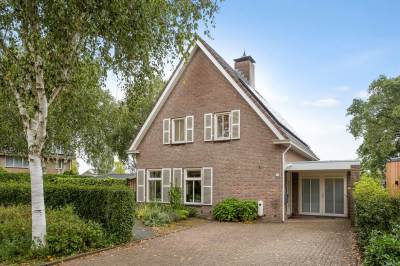 Woning Smaragddijk 76 Roosendaal