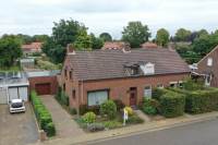 Woning Esdoornstraat 24 Neer