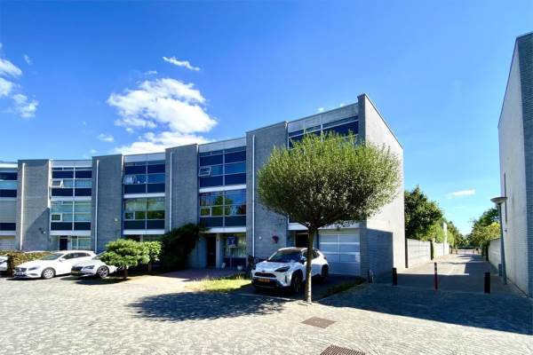 Woning Henri Dunantpark 8 Huizen