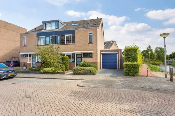 Woning Leeuweriklaan 67 De Lier