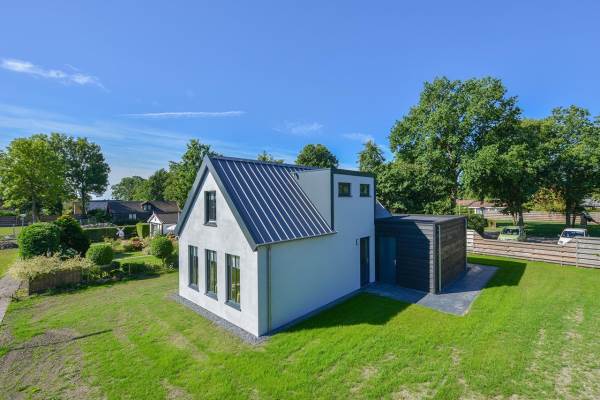 Woning Raadhuisstraat 2721 DIRKSHORN