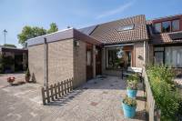 Woning Julianastraat 8 Zuidland