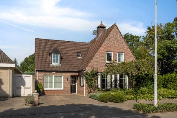 Woning Verzetsheldenlaan 49 Eindhoven
