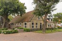 Woning Herenweg 12 Hollum