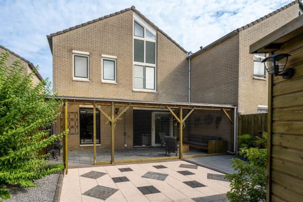 Woning Clementistraat 12 Almere
