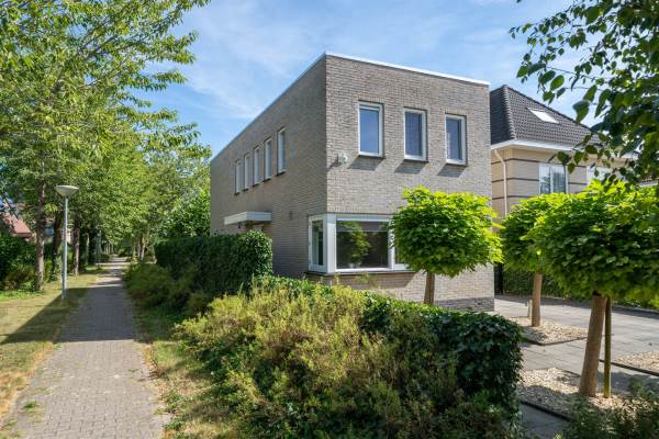 Woning Familie Doorzonstraat 7 Almere
