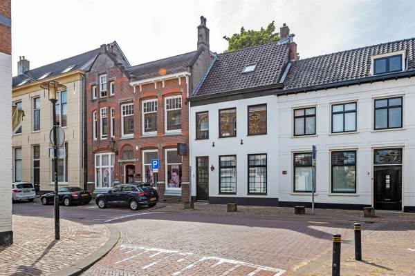 Woning Hoogeinde 5 Tiel