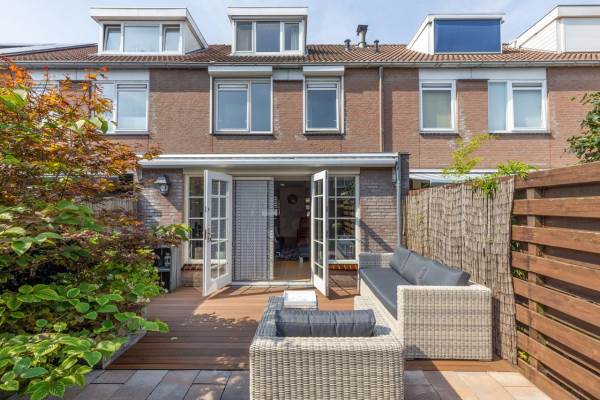 Woning Kerkenmaaijerskamp 71 Velserbroek