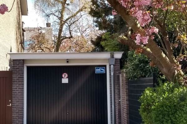 Garage Van Trigtstraat 39 Den Haag