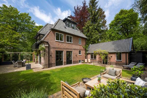 Woning Beukenlaan 9 Huizen