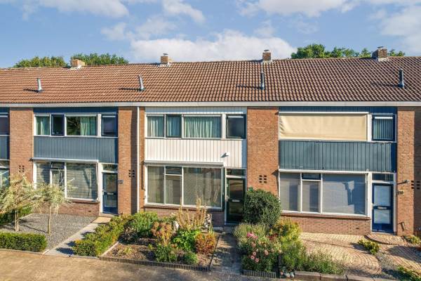 Woning Zwaluwstraat 12 Vaassen