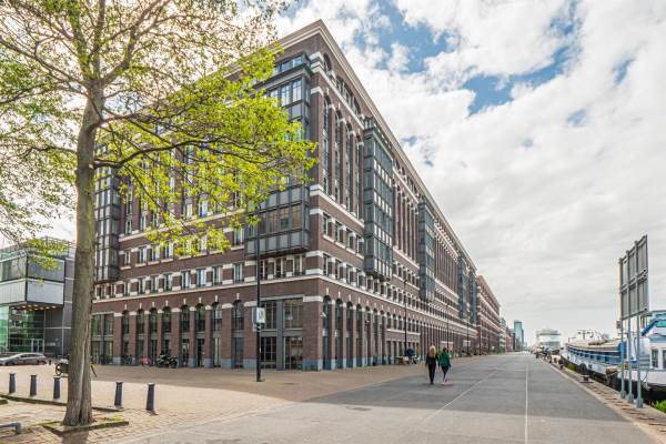 Woning Oostelijke Handelskade 895 Amsterdam