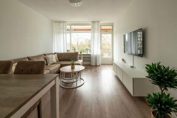 Woning Elviraland 196 Den Haag