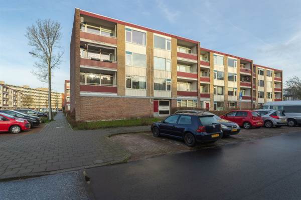Woning Plutolaan 385 Groningen