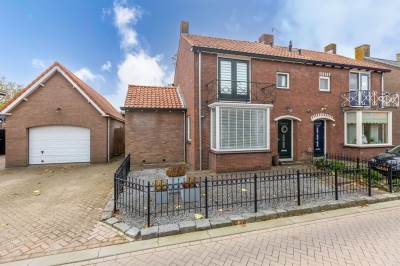 Woning Weteringstraat 20 Hardinxveld-Giessendam