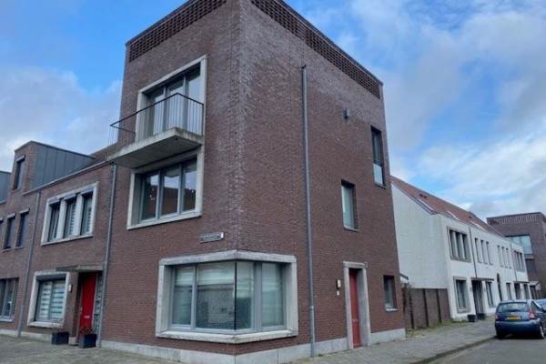 Woning A.M. Frenkenstraat 1 Helmond