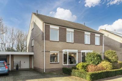 Woning Jacob van Deventerstraat 11 Waalwijk