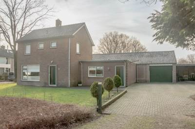 Woning M.A. van Naamen van Eemneslaan 26 Wilhelminaoord