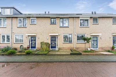 Woning Bakema-erf 193 Dordrecht